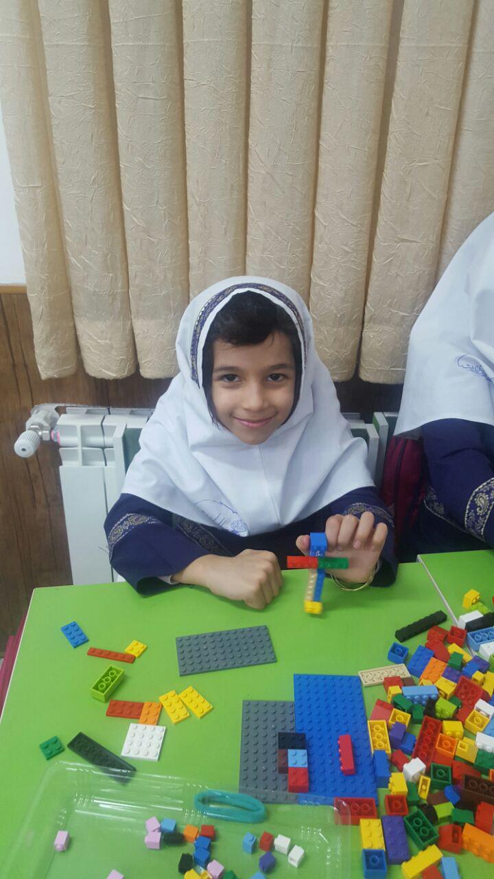 فعالیت های لگوی آموزشی دی ماه دانش آموزان باران اندیشه